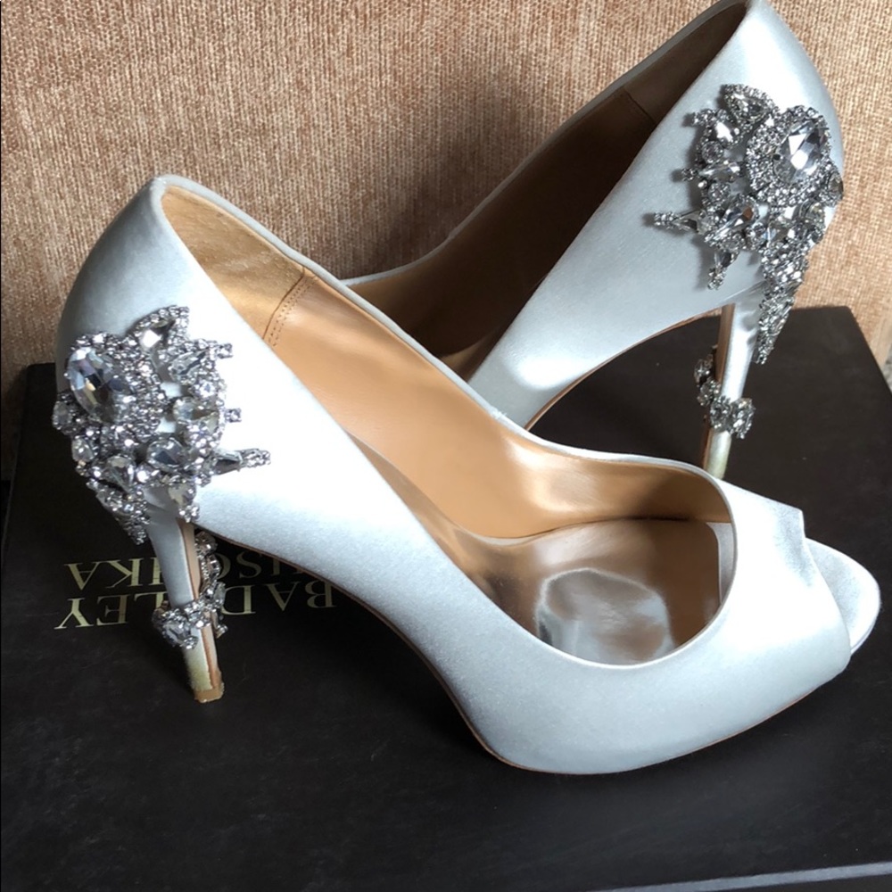 NEW! Badgley Mischka Wedding Stilettos